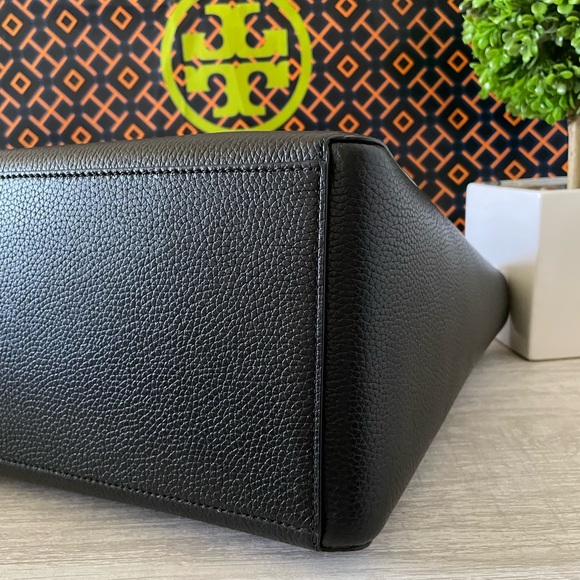 New , tory burch large blake tote & clutch - Picture 12 of 14